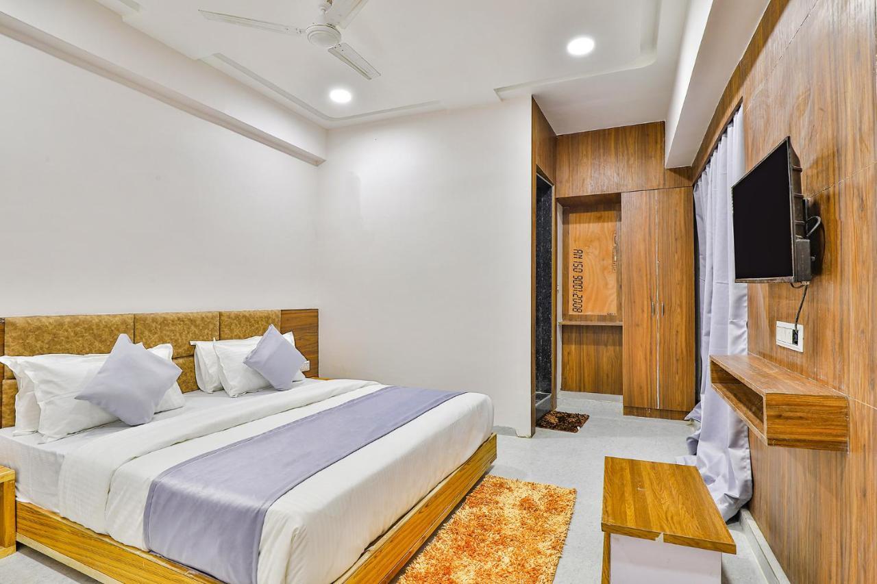 Fabhotel Parkland A Αχμπανταμπάντ Εξωτερικό φωτογραφία